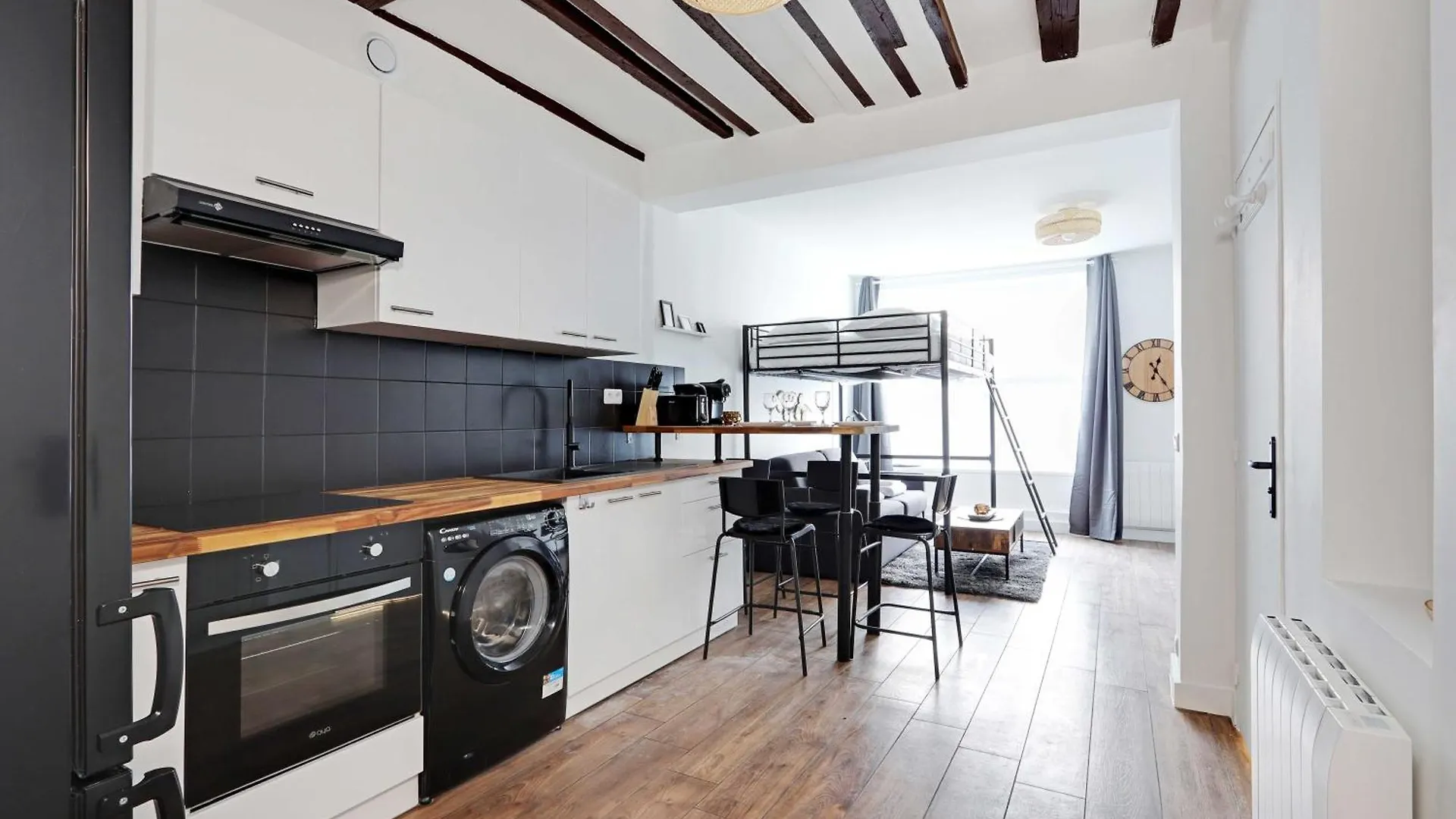 Spacious Studio Cute Neighborhood - Place D'Italie Apartment Paris