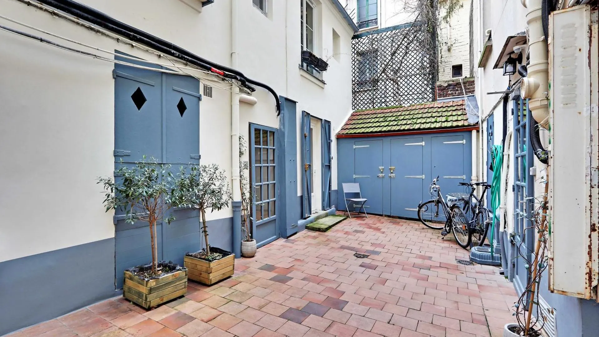 Spacious Studio Cute Neighborhood - Place D'Italie Apartment Paris